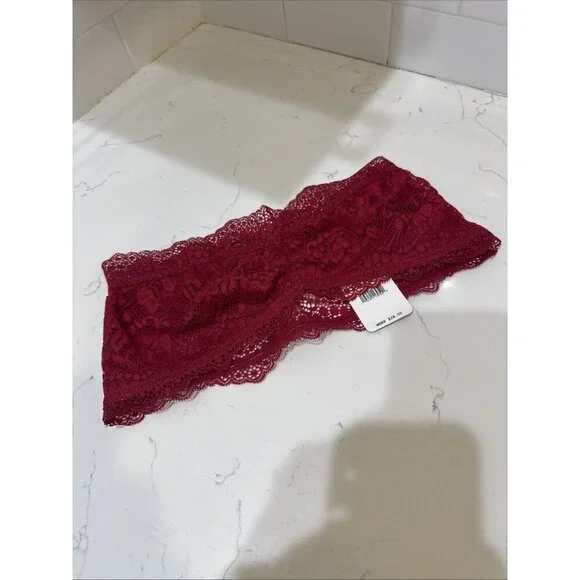FREE PEOPLE Intimately Lacey Looks Bandeau Burgundy NWT Small - Picture 3 of 8